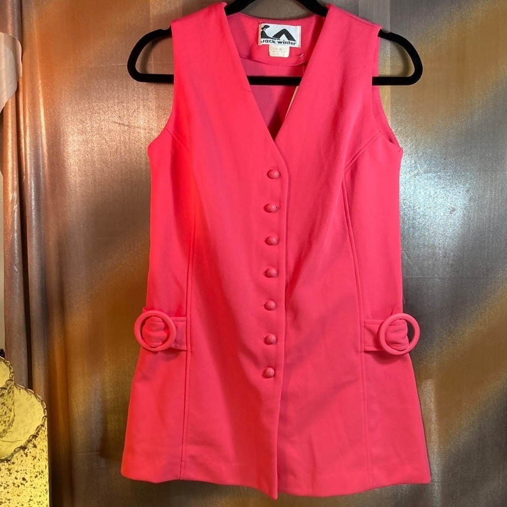 Vintage 70’s bubble gum pink‎ polyester vest. 36” chest.  34” waist. B9